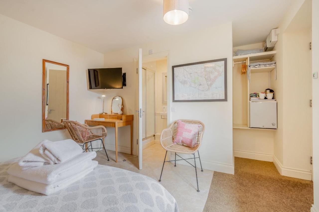 The Garden Room Eastbourne Bagian luar foto