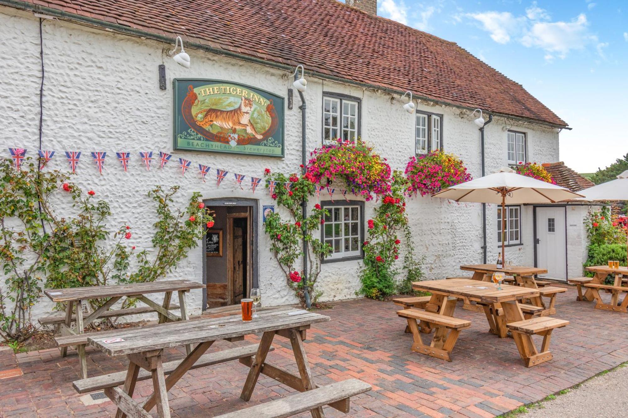 The Garden Room Eastbourne Bagian luar foto